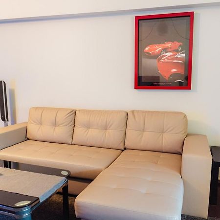 Comfy Apartment With Private Parking And Netflix บูคาเรสต์ ภายนอก รูปภาพ